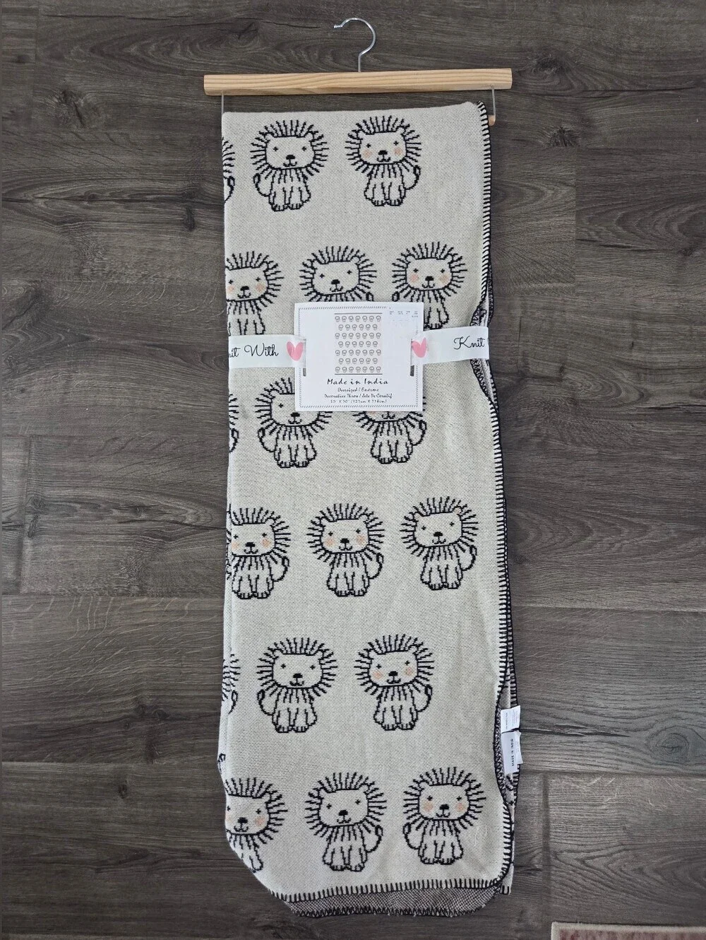 Oversized Kids Lion Decorative Throw 100% Cotton - NEW